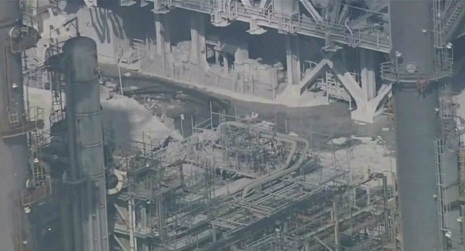 Huge Exxon Refinery Explosion Rocks Southern California